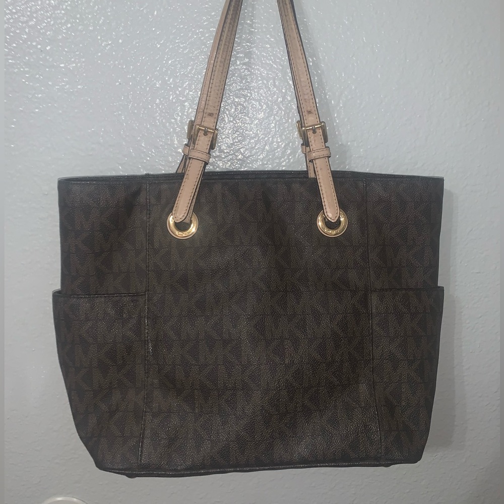 Micheal Kors Bag